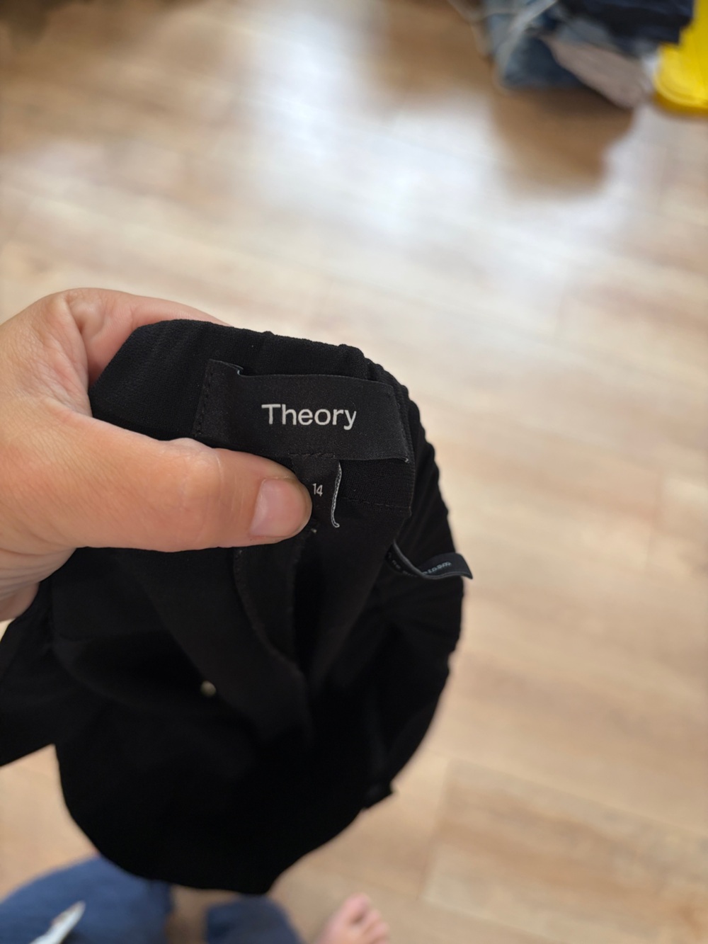 Theory Black Cropped Straight Leg Dress Pants Size 14 - Picture 5 of 6